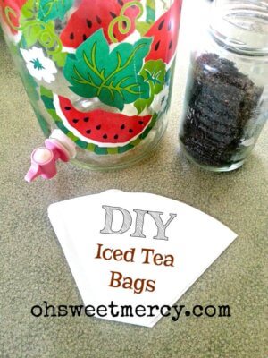 DIY Iced Tea Bags | Oh Sweet Mercy #diy #moneysaving #summer #tips #thm