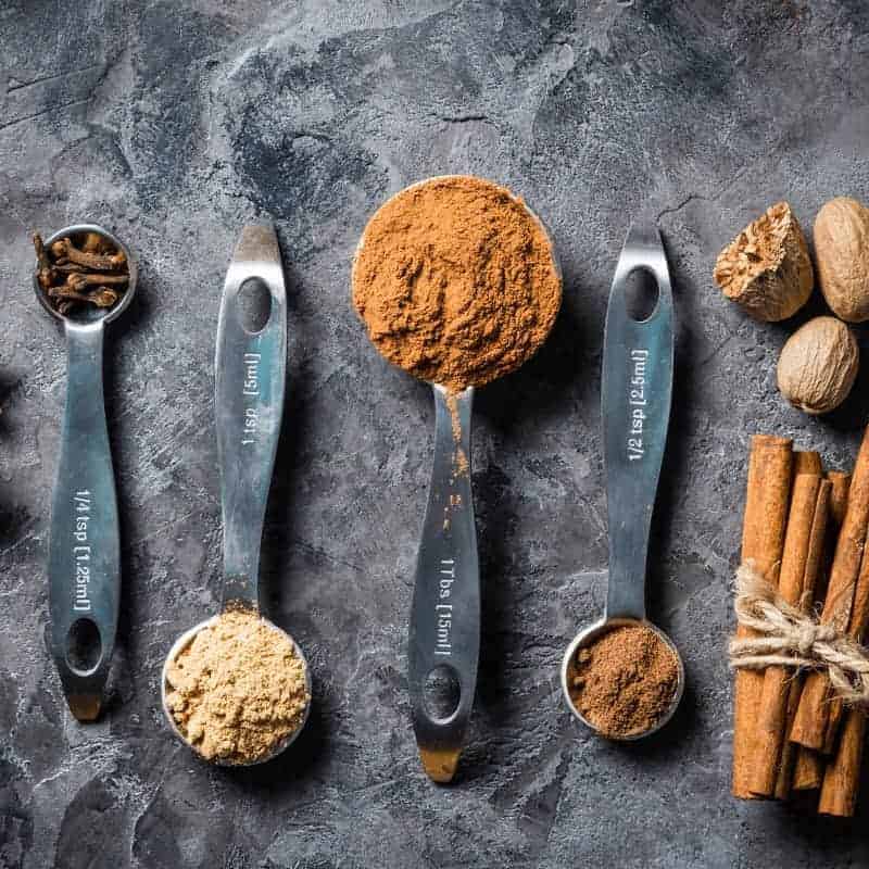 Make this easy Homemade Chai Spice Blend for all your chai desires. No funky ingredients! #DIY #recipes #chai