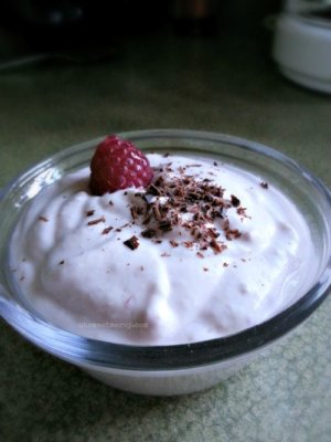Coconut Berry Cloud is a high protein, low carb snack perfect for Trim Healthy Mamas! A simple, nourishing cottage cheese whip you're going to love! #thm #lowcarb #cottagecheese #recipes #snacks