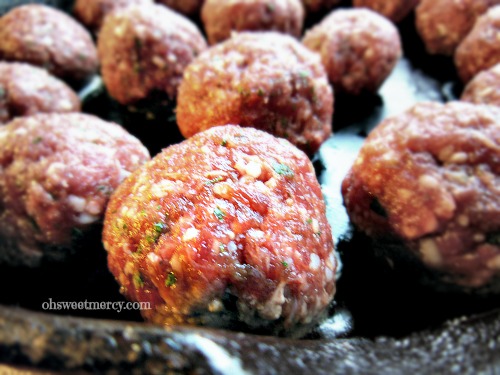 Easy Grain Free Venison Meatballs | Oh Sweet Mercy #easy #grainfree #thm #recipes #venison #ohsweetmercy