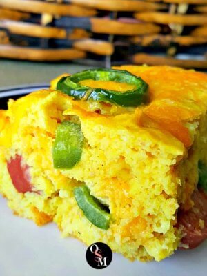 Great corn dog flavor without the carbs in this Low Carb Cheddar Jalapeno Corn Dog Bake. #thm #lowcarb #recipes