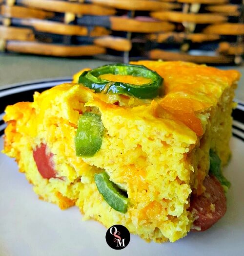 Great corn dog flavor without the carbs in this Low Carb Cheddar Jalapeno Corn Dog Bake. #thm #lowcarb #recipes