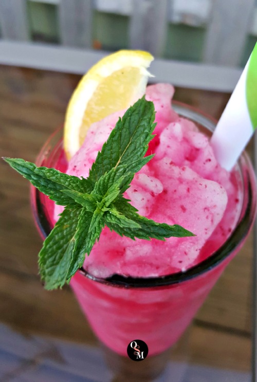 Frozen Hibiscus Lemonade | Oh Sweet Mercy #recipes #hibiscus #healthy #thm #ohsweetmercy