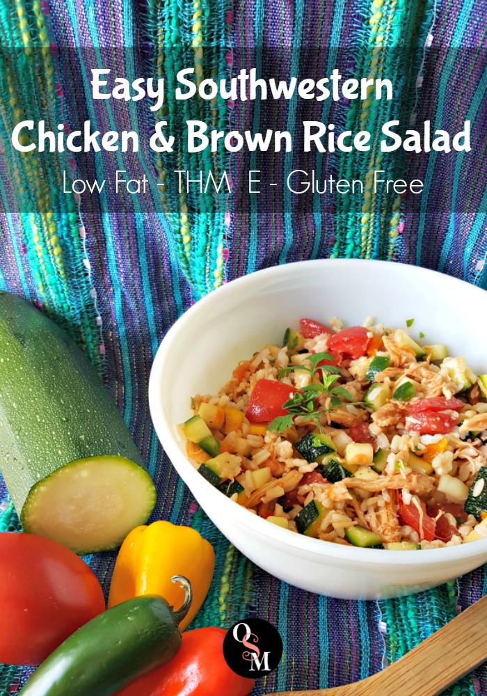 Light and refreshing, this lowfat Southwestern Chicken and Brown Rice Salad is a simple lunch or snack! #thm #lowfat #chicken #rice #recipes
