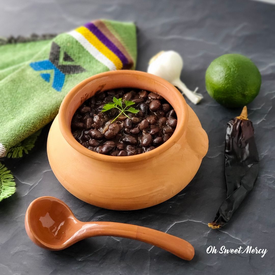 Chili lime black beans in terra cotta pot