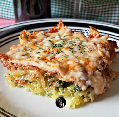 Italian Spinach Baked Spaghetti Squash | Oh Sweet Mercy #lowcarb #thm #spaghettisquash #glutenfree