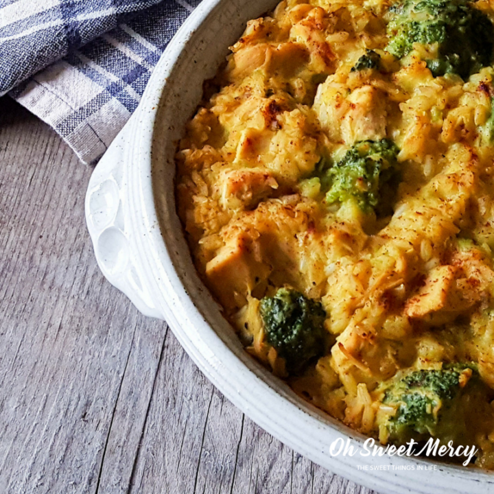 Dairy Free Cheesy Chicken, Broccoli, and Rice Bake is nourishing comfort food! A THM E friendly recipe using soaked oats and a special dairy free "cheesy" sauce. #dairyfree #nourishing #chicken #thm #recipes #comfortfood