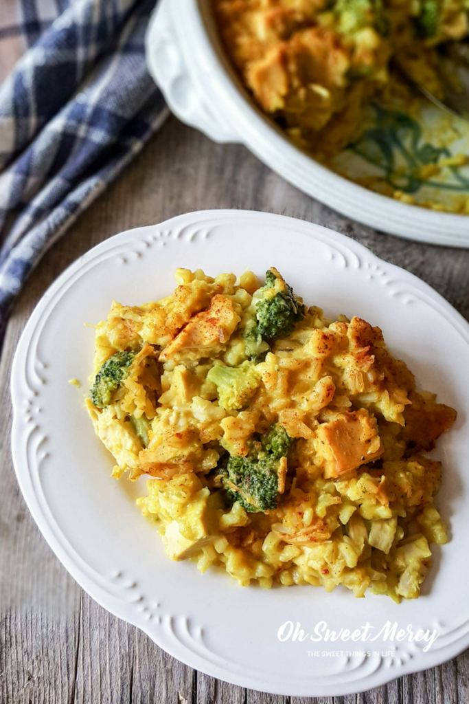 Dairy Free Cheesy Chicken, Broccoli, and Rice Bake is nourishing comfort food! A THM E friendly recipe using soaked oats and a special dairy free "cheesy" sauce. #dairyfree #nourishing #chicken #thm #recipes #comfortfood