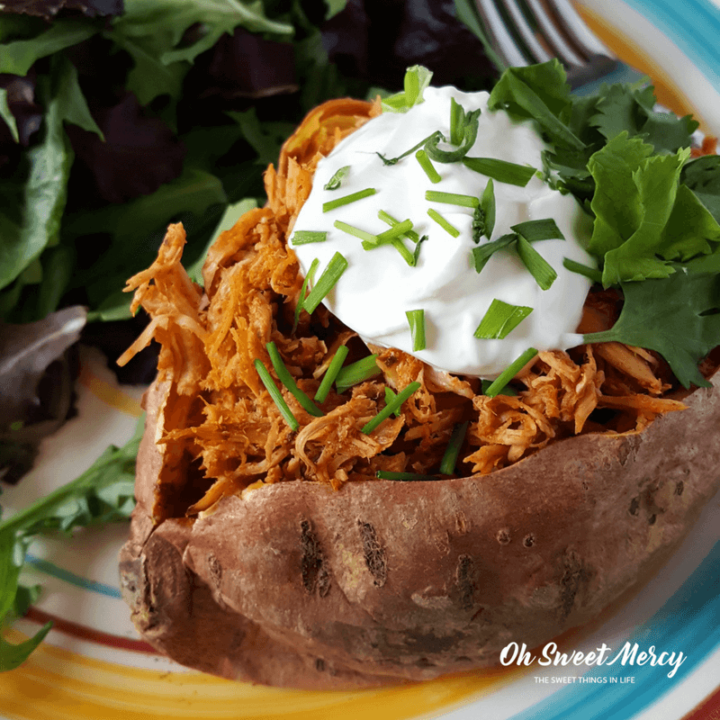 These low fat Chicken Taco Stuffed Sweet Potatoes make a perfect healthy carb option for the Trim Healthy Mama (or anyone). Simple, real food and no funky ingredients!