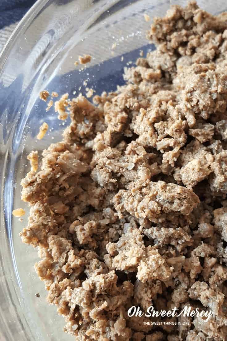 Try this easy Instant Pot Ground Beef Hack to stretch your ground meat and make it more healthy. Perfect for THM S, E, or FP and for planning ahead meal prep. #instantpot #thm #groundbeefhack