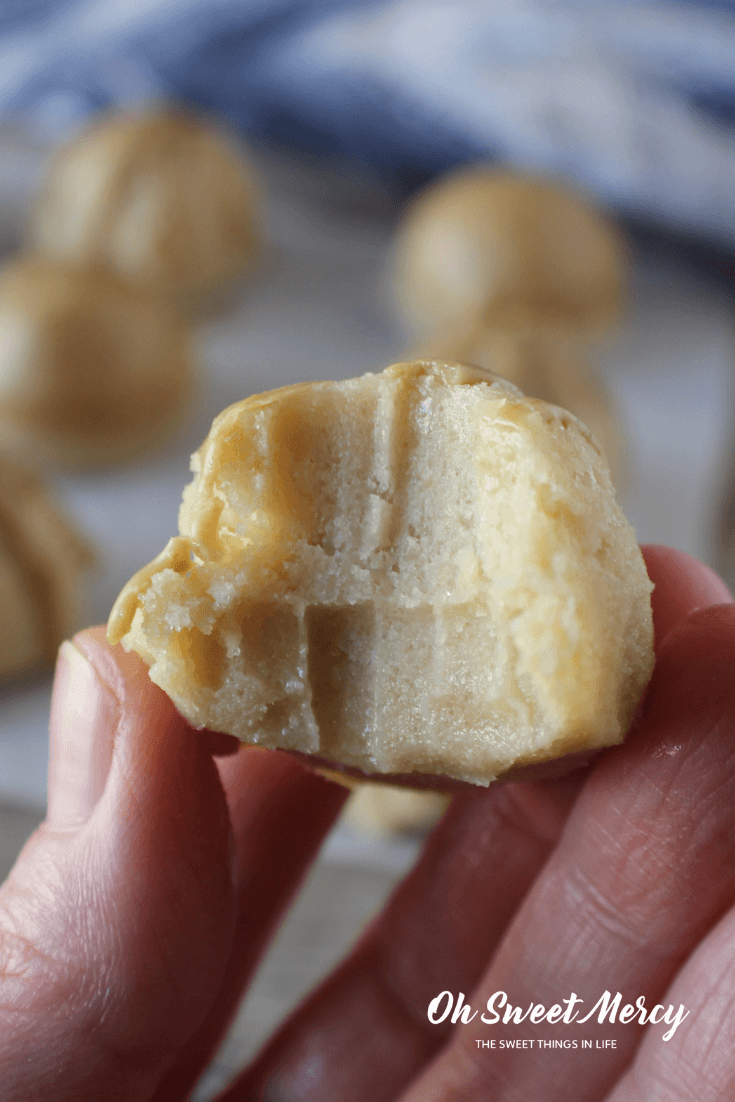 Low Carb Salted Caramel Cookie Dough Bites with White Chocolate Mocha Drizzle are a perfect afternoon pick me up with your favorite hot beverage. #lowcarb #sugarfree #thm #glutenfree 