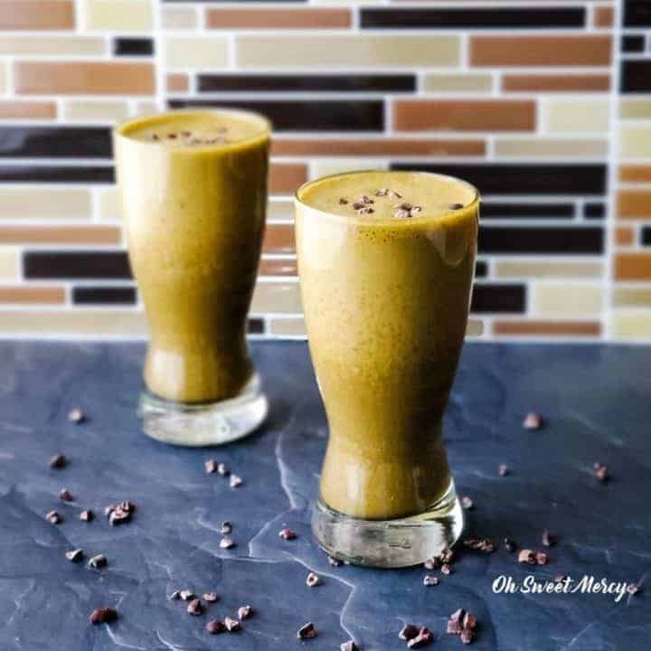 2 glasses of chocolate shake with superfoods