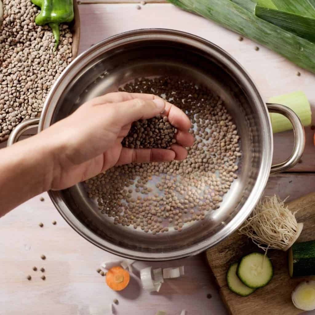 Cooking lentils