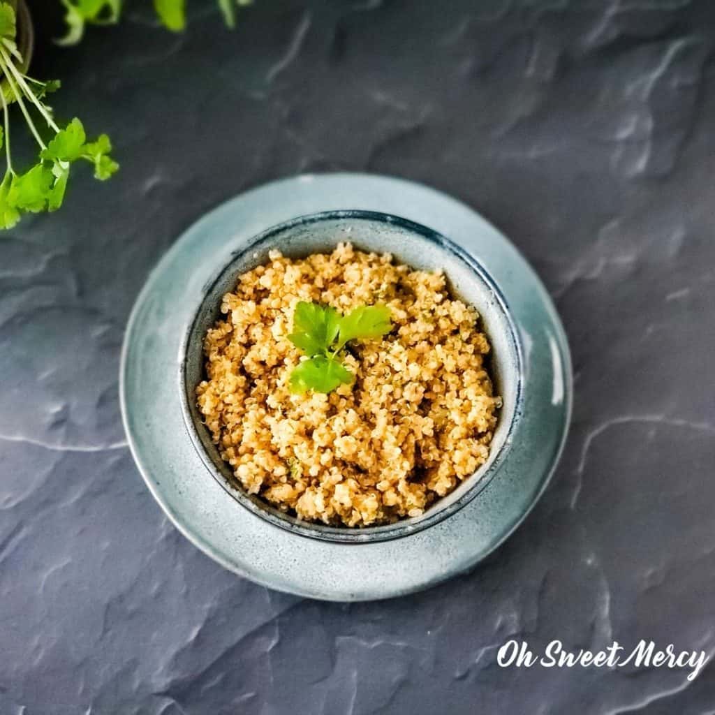 BOWL OF EASY HERBED QUINOA