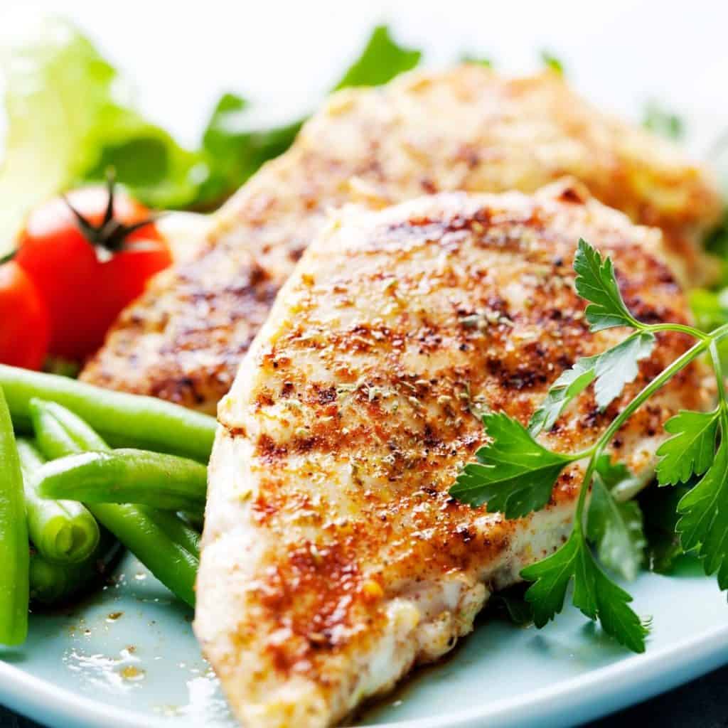 Grilled chicken breast and vegetables