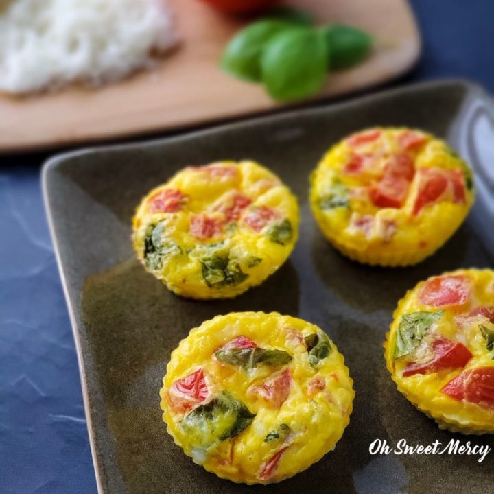 Easy Caprese Egg Muffins