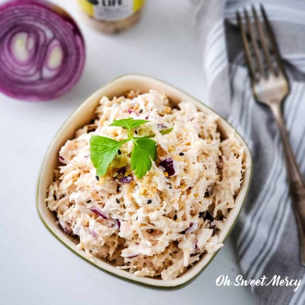 Bowl of Everything Bagel Seasoning Chicken Salad