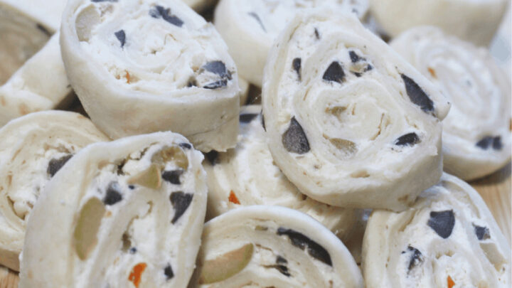 Image for Olive and Feta Pinwheels || Low Carb & THM