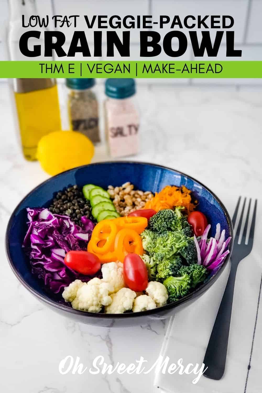 This flavorful veggie-packed grain bowl is full of flavor and nutrition, not fat! They're a fabulous meatless THM E option, and perfect for all that delicious summer produce. Perfect for lunches and make-ahead meal prep, too. #lowfat #healthycarbs #grainbowl #buddahbowl #hippiebowl #thm #meatless #vegan #vegetarian #plantbased @ohsweetmercy