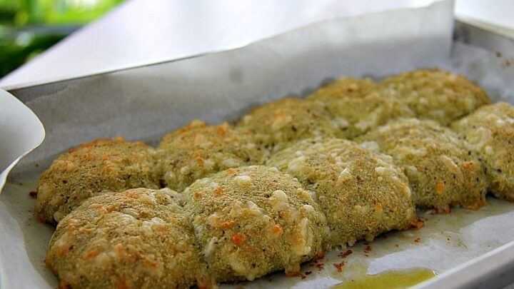 Image for Parmesan & Pesto Garlic Doughballs