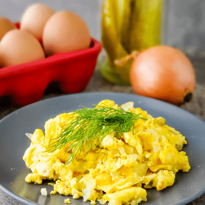 Dill Pickle Scrambled Eggs THM S or FP, VEGAN Option - Oh Sweet Mercy